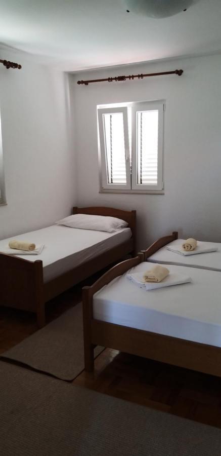 טרוגיר Apartments Boljat מראה חיצוני תמונה