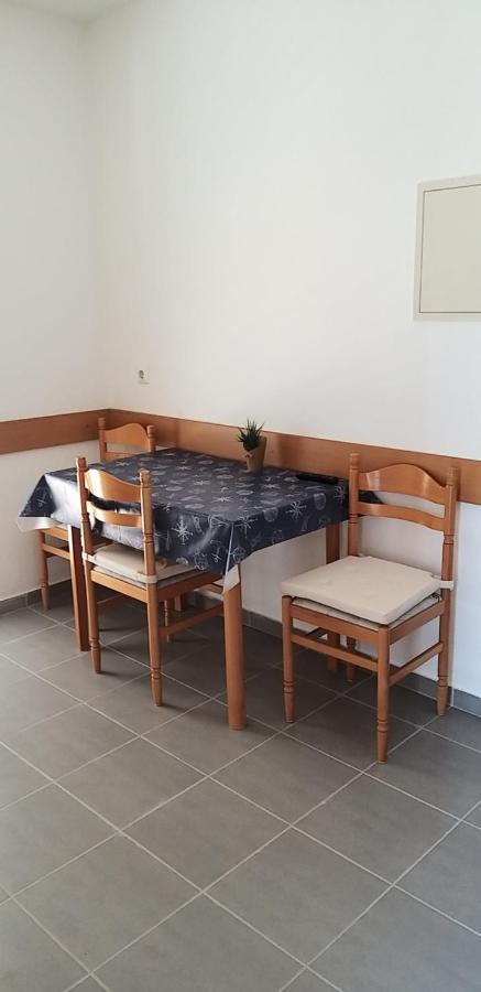 טרוגיר Apartments Boljat מראה חיצוני תמונה