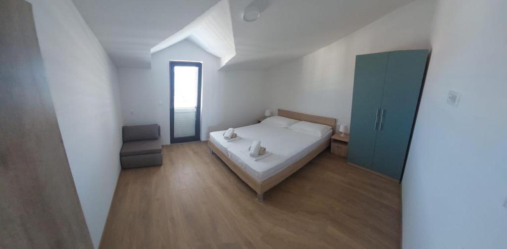 טרוגיר Apartments Boljat מראה חיצוני תמונה
