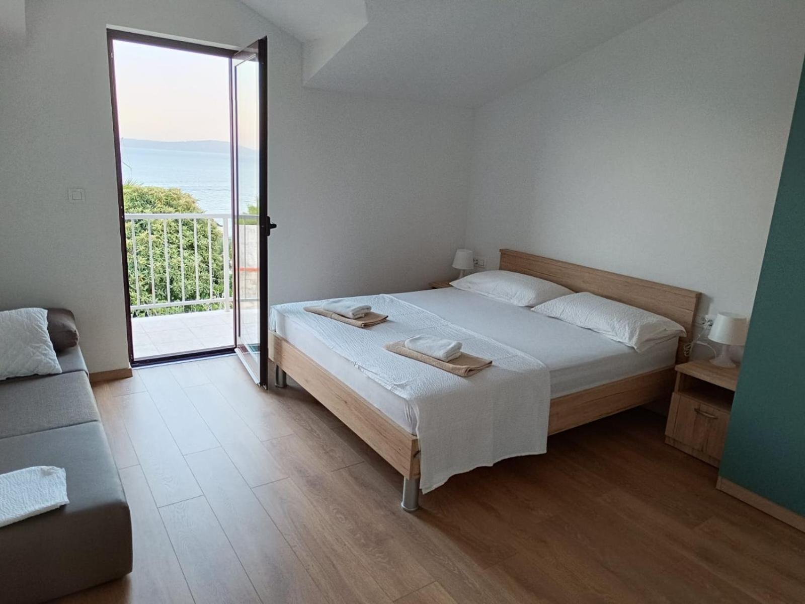 טרוגיר Apartments Boljat מראה חיצוני תמונה