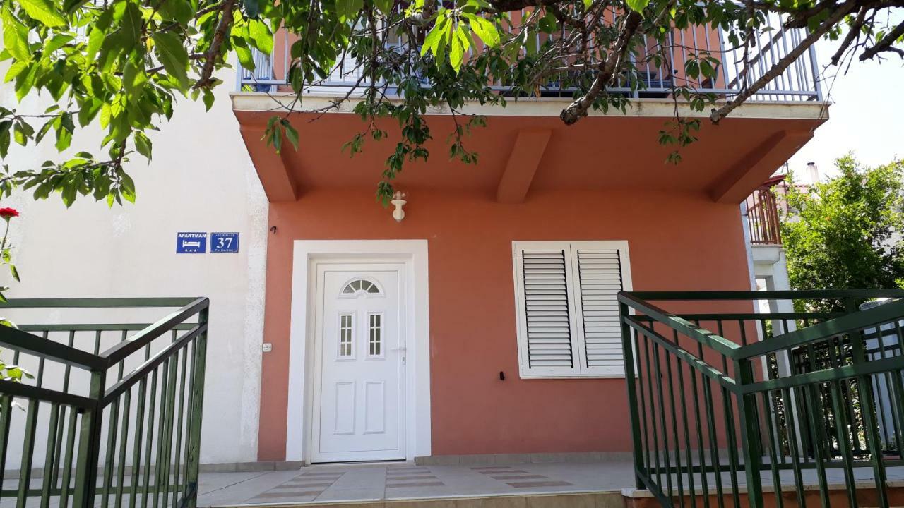 טרוגיר Apartments Boljat מראה חיצוני תמונה