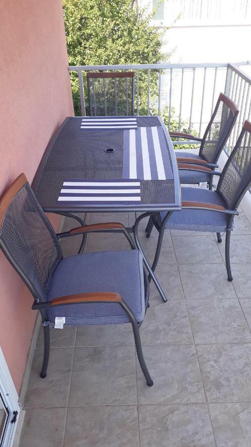 טרוגיר Apartments Boljat מראה חיצוני תמונה
